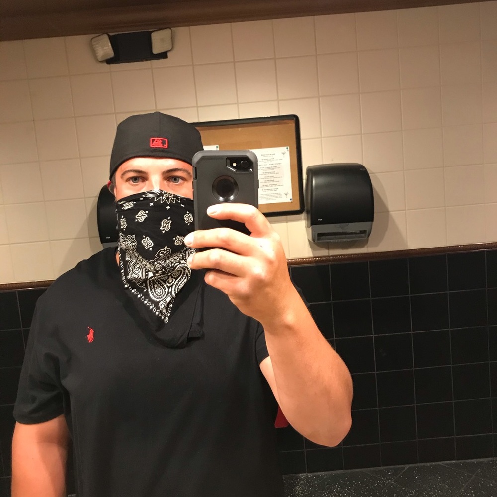 Meet your Posher, Brandon